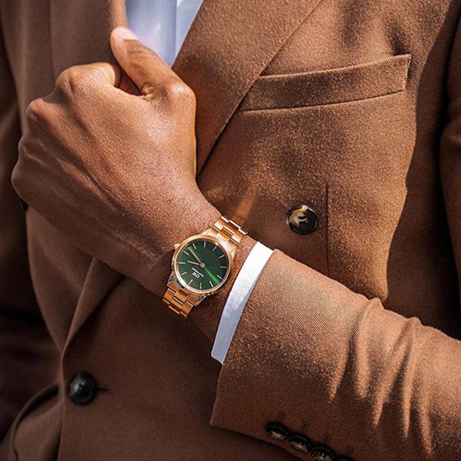  Shop Authentic Daniel Wellington Iconic Link Emerald Green Dial Rose Gold Steel Strap Watch For Women - DW00100419 - Luxxuri
