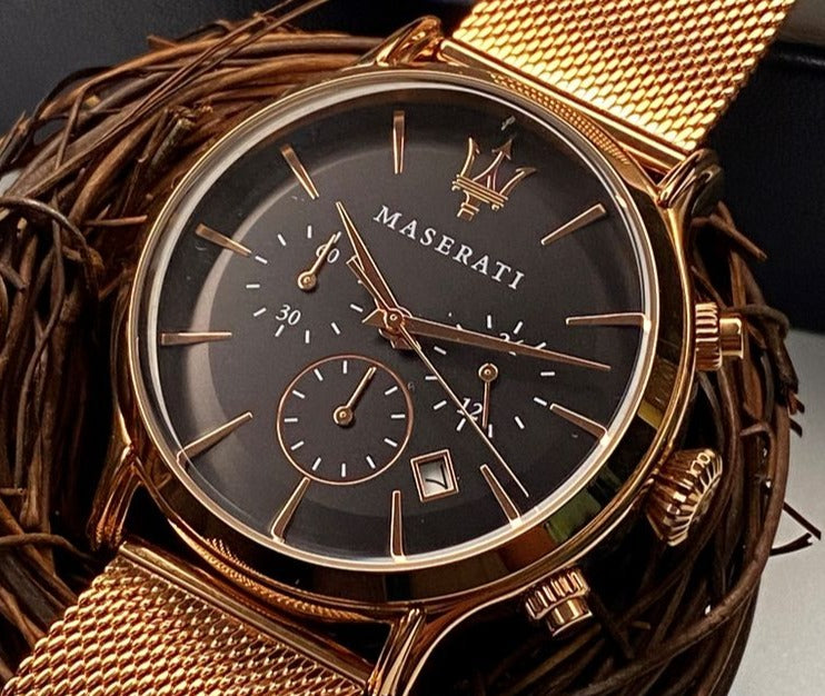  Shop Authentic Maserati Epoca Black Dial Gold Mesh Bracelet Watch For Men - R8873618005 - Luxxuri