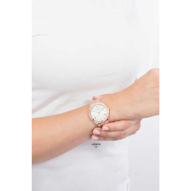  Shop Authentic Guess Cosmo Diamonds Silver Dial Rose Gold Steel Strap Watch For Women - GW0033L3 - Luxxuri