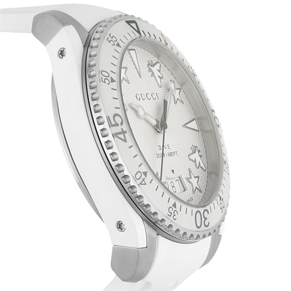  Shop Authentic Gucci Dive Quartz White Dial White Rubber Strap Watch For Men - YA136337 - Luxxuri