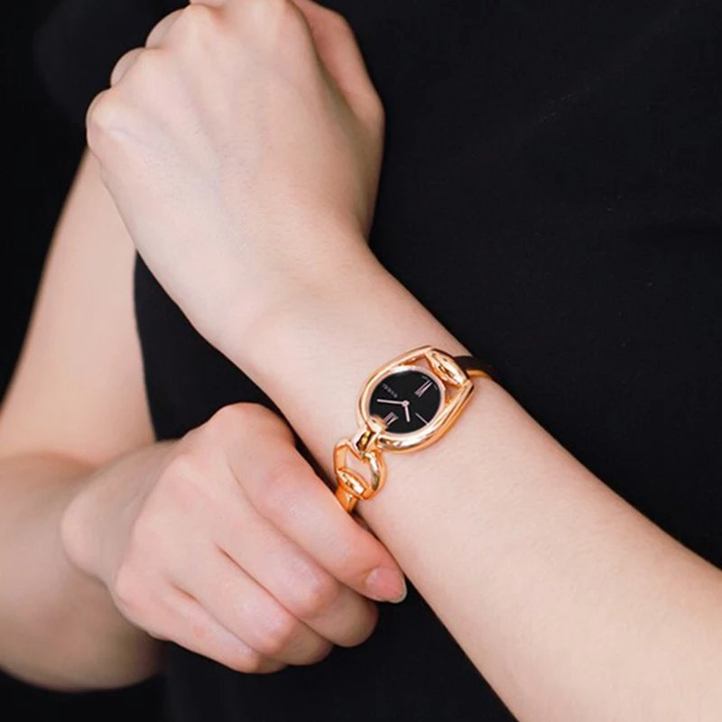  Shop Authentic Gucci Horsebit Collection Black Dial Rose Gold Steel Strap Watch For Women - YA139507 - Luxxuri