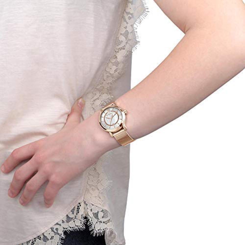  Shop Authentic Maserati Epoca Mother of Pearl Dial Rose Gold Mesh Strap Watch For Women - R8853118506 - Luxxuri
