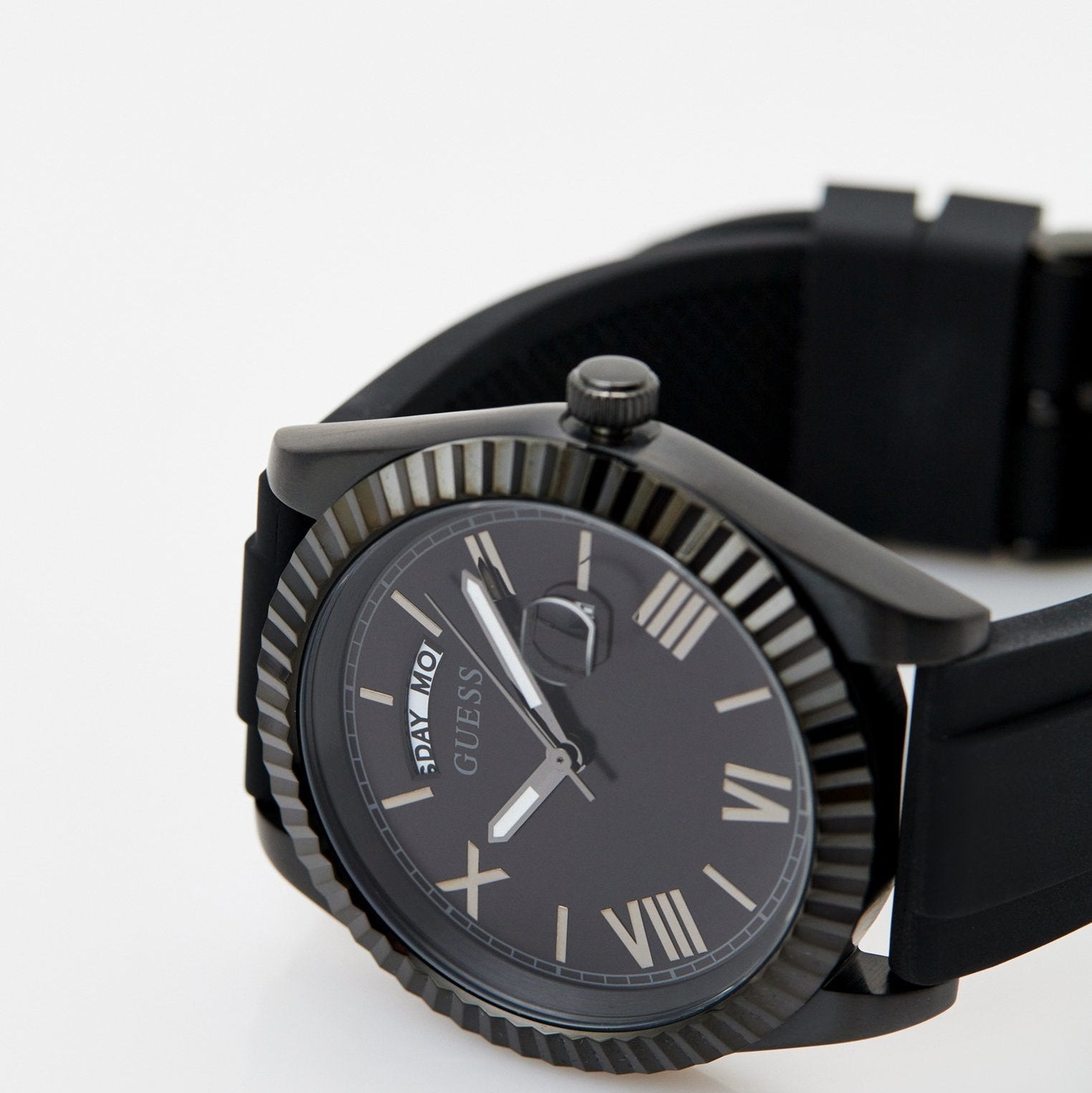  Shop Authentic Guess Connoisseur Black Dial Black Silicone Strap Watch For Men - GW0335G1 - Luxxuri