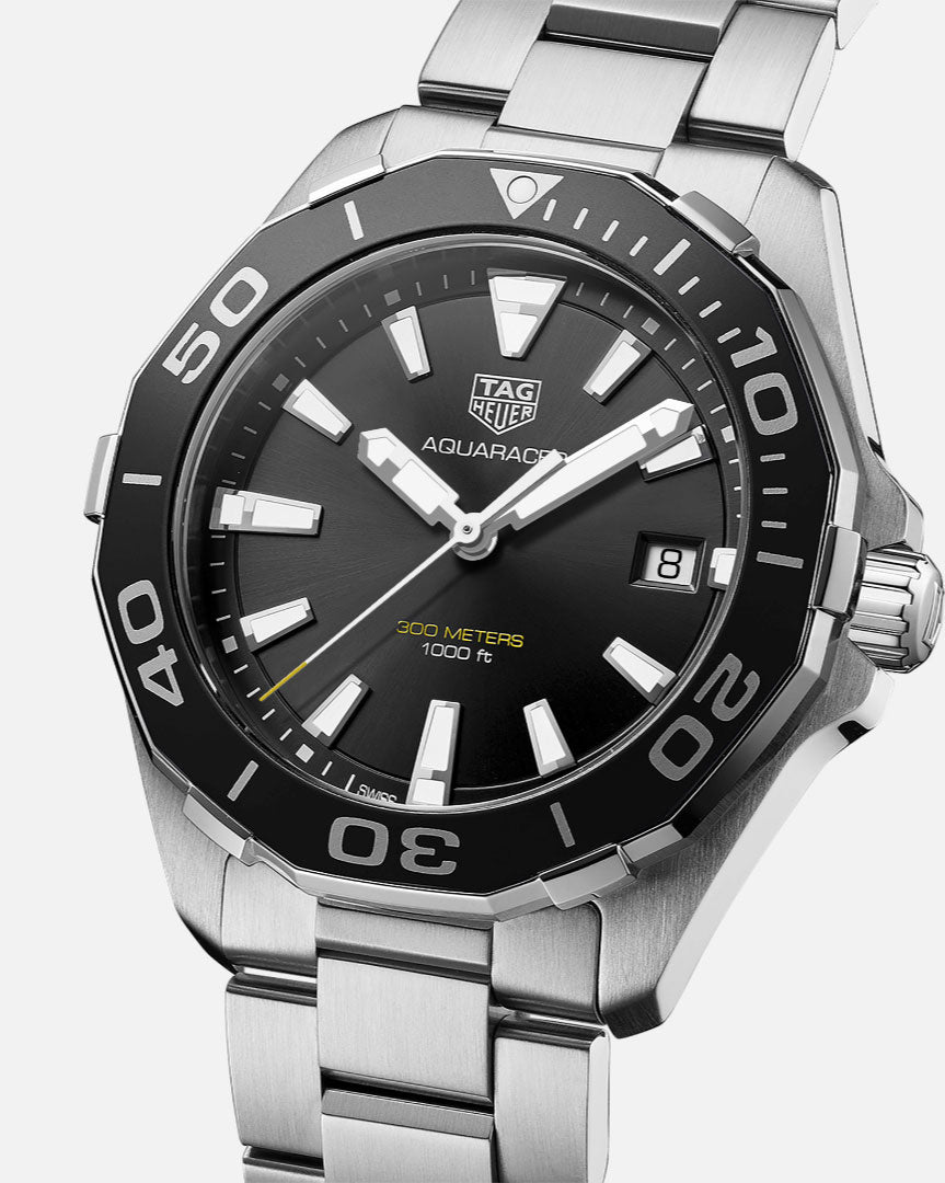  Shop Authentic Tag Heuer Aquaracer Black Dial Silver Steel Strap Watch for Men - WAY111A.BA0928 - Luxxuri
