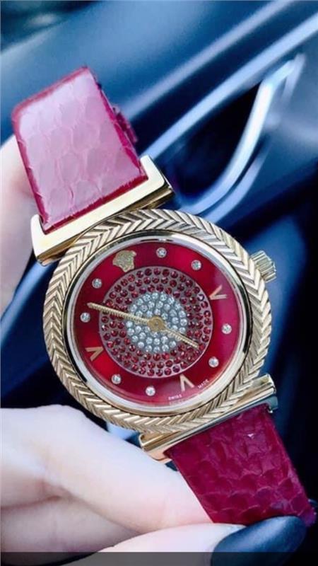  Shop Authentic Versace V-Motif Vintage Logo Diamonds Gold Dial Pink Leather Strap Watch for Women - VERE01118 - Luxxuri
