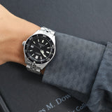  Shop Authentic Seiko Prospex Automatic Diver Black Dial Silver Steel Strap Watch For Men - SPB051J1 - Luxxuri