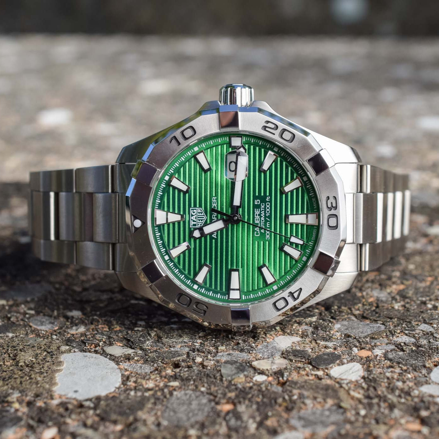  Shop Authentic Tag Heuer Aquaracer Green Dial Watch for Men - WAY2015.BA0927 - Luxxuri