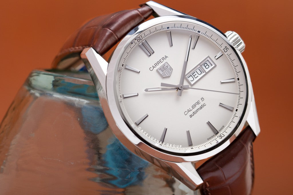  Shop Authentic Tag Heuer Carrera Calibre 5 Automatic White Dial Brown Leather Strap Watch for Men - WAR201B.FC6291 - Luxxuri