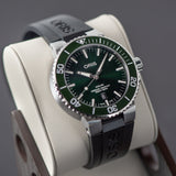  Shop Authentic Oris Aquis Date Green Dial Black Rubber Strap Watch for Men - 0173377304157-0742464EB - Luxxuri
