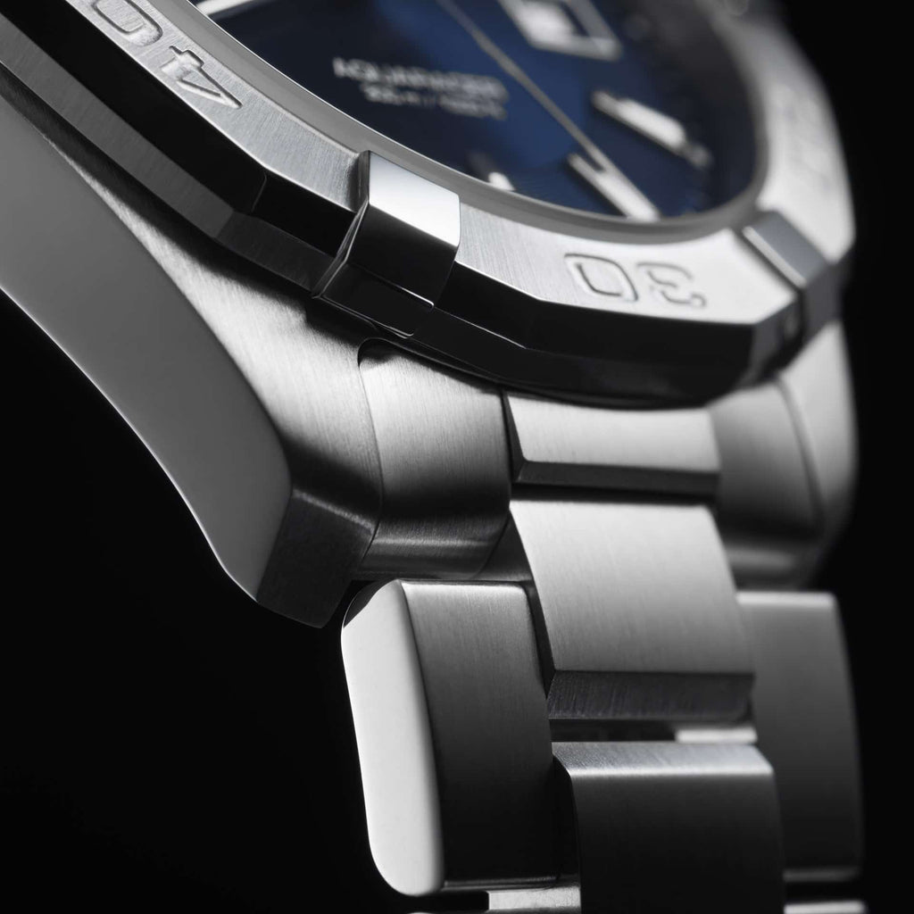  Shop Authentic Tag Heuer Aquaracer Blue Dial Watch for Men - WAY1112.BA0928 - Luxxuri
