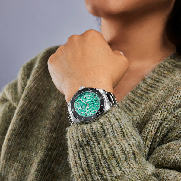  Shop Authentic Tag Heuer Aquaracer Professional 300 Automatic Diamonds Green Dial Silver Steel Strap Watch for Women - WBP231K.BA0618 - Luxxuri