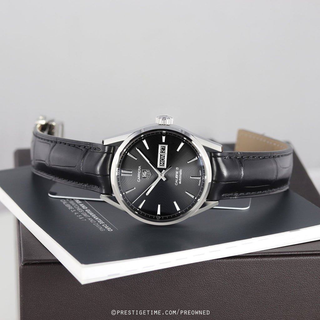  Shop Authentic Tag Heuer Carrera Black Dial Watch for Men - WAR201A.FC6266 - Luxxuri