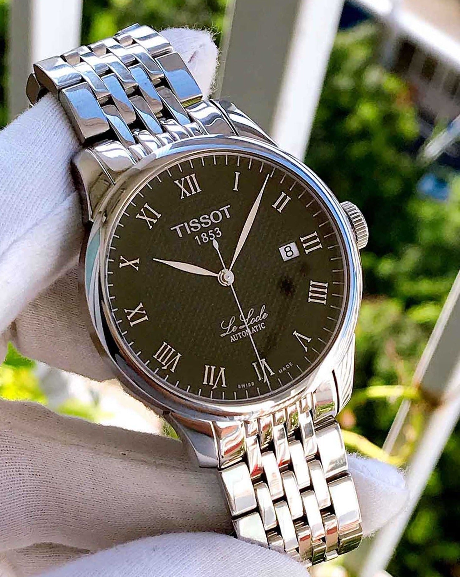  Shop Authentic Tissot T Classic Le Locle Powermatic 80 Black Dial Silver Steel Strap Watch For Women - T41.1.483.53 - Luxxuri