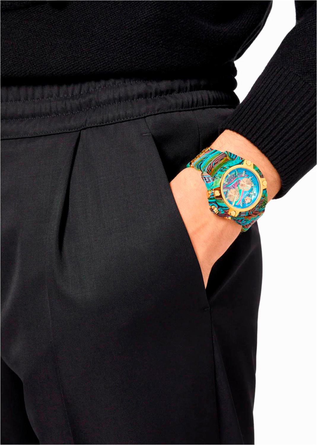  Shop Authentic Versace Icon Active Chronograph Blue Dial Green Rubber Strap Watch For Men - VEZ701322 - Luxxuri