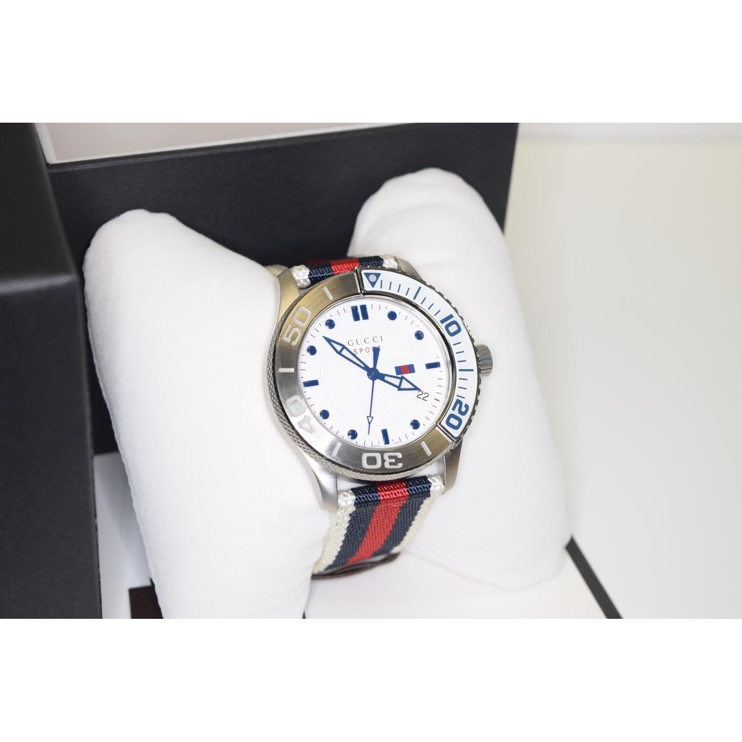  Shop Authentic Gucci G Timeless Quartz White Dial Two Tone Nylon Strap Watch for Men - YA126239 - Luxxuri