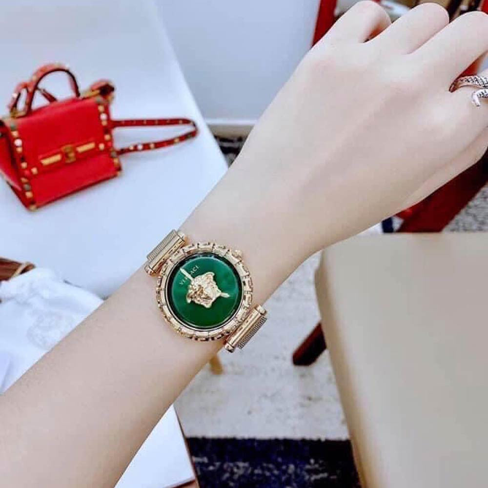  Shop Authentic Versace Palazzo Empire Greca Green Dial Gold Mesh Bracelet Watch for Women - VEDV00819 - Luxxuri