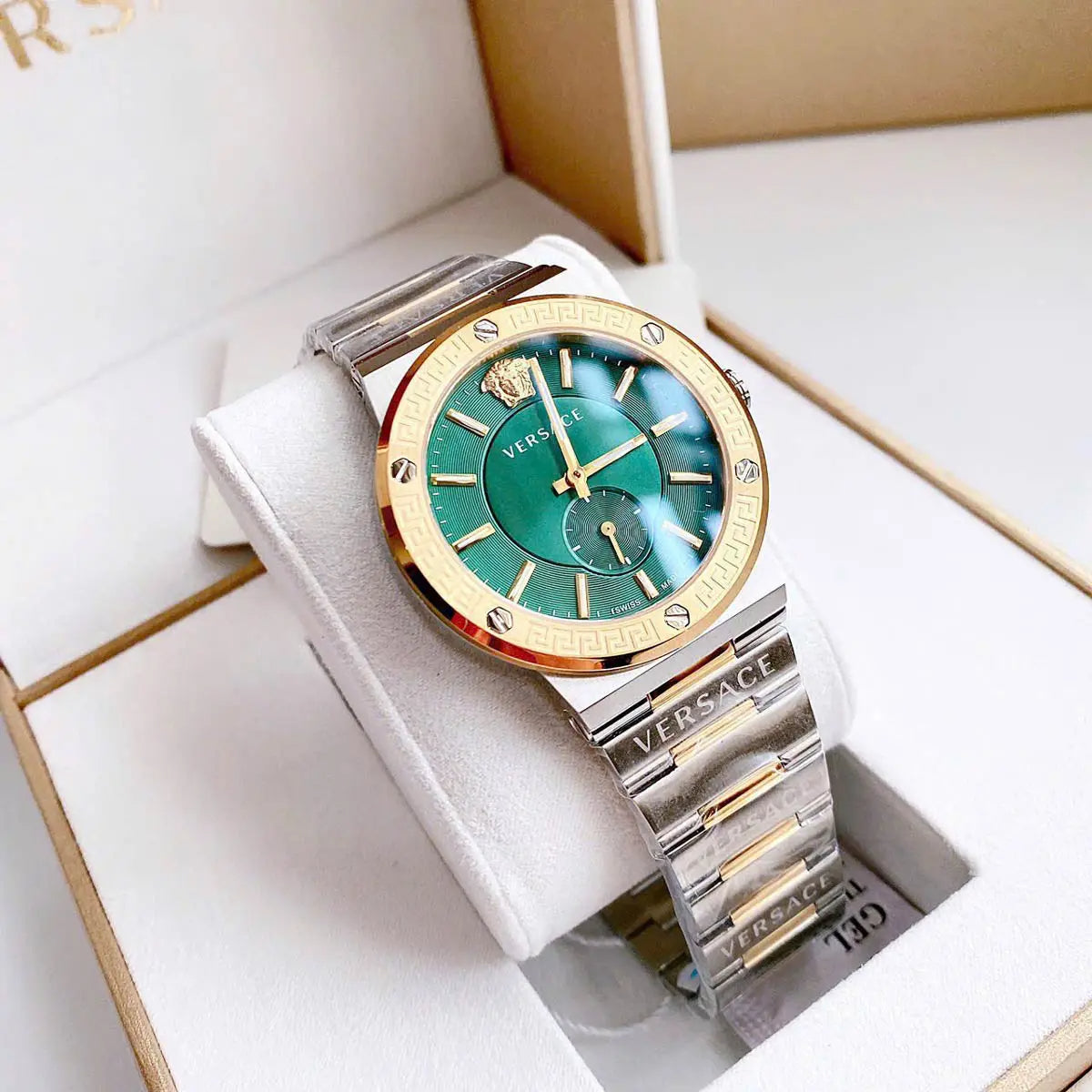  Shop Authentic Versace Hellenyium Quartz Green Dial Silver Steel Strap Watch For Men - VEVK00420 - Luxxuri