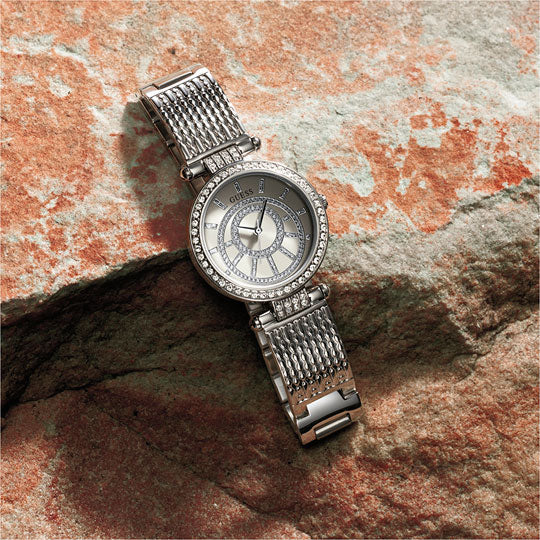  Shop Authentic Guess Muse Quartz White Dial Silver Steel Strap Watch For Women - W1008l1 - Luxxuri