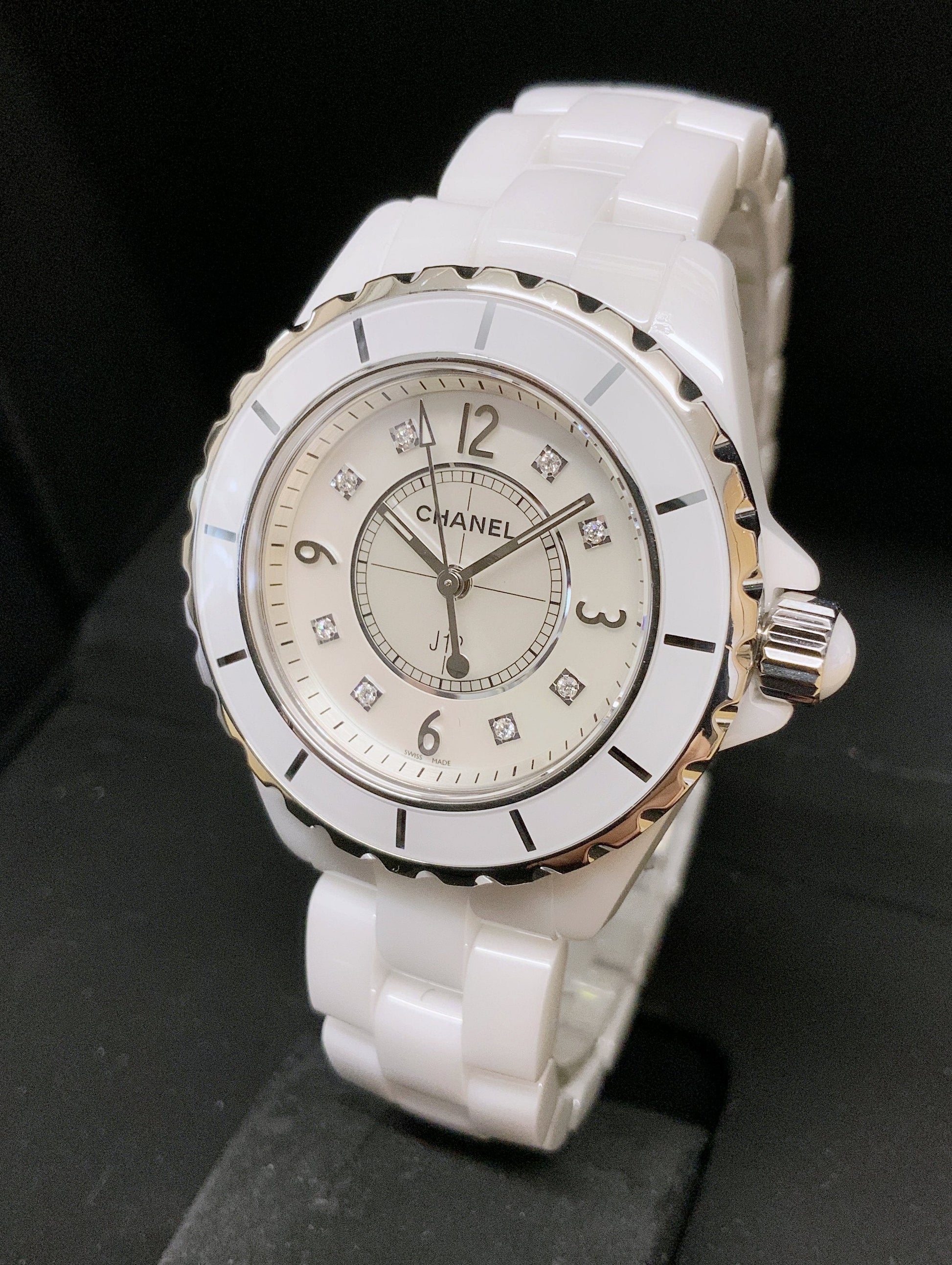  Shop Authentic Chanel J12 Diamonds Quartz Ceramic White Dial White Steel Strap Watch for Women - J12 H2422 - Luxxuri