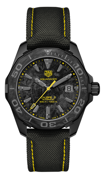  Shop Authentic Tag Heuer Aquaracer Carbon Dial Watch for Men - WBD218B.FC6446 - Luxxuri