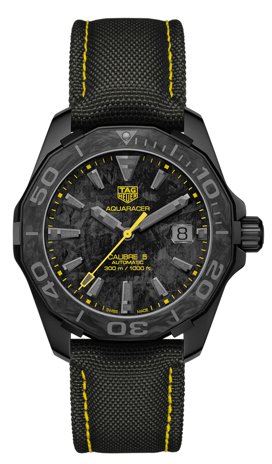  Shop Authentic Tag Heuer Aquaracer Carbon Dial Watch for Men - WBD218B.FC6446 - Luxxuri