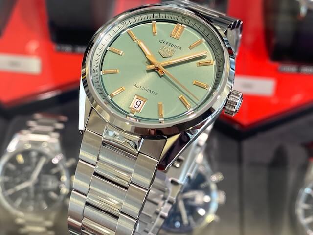  Shop Authentic Tag Heuer Carrera Date Automatic 18K Green Dial Silver Steel Strap Watch for Women - WBN2312.BA0001 - Luxxuri