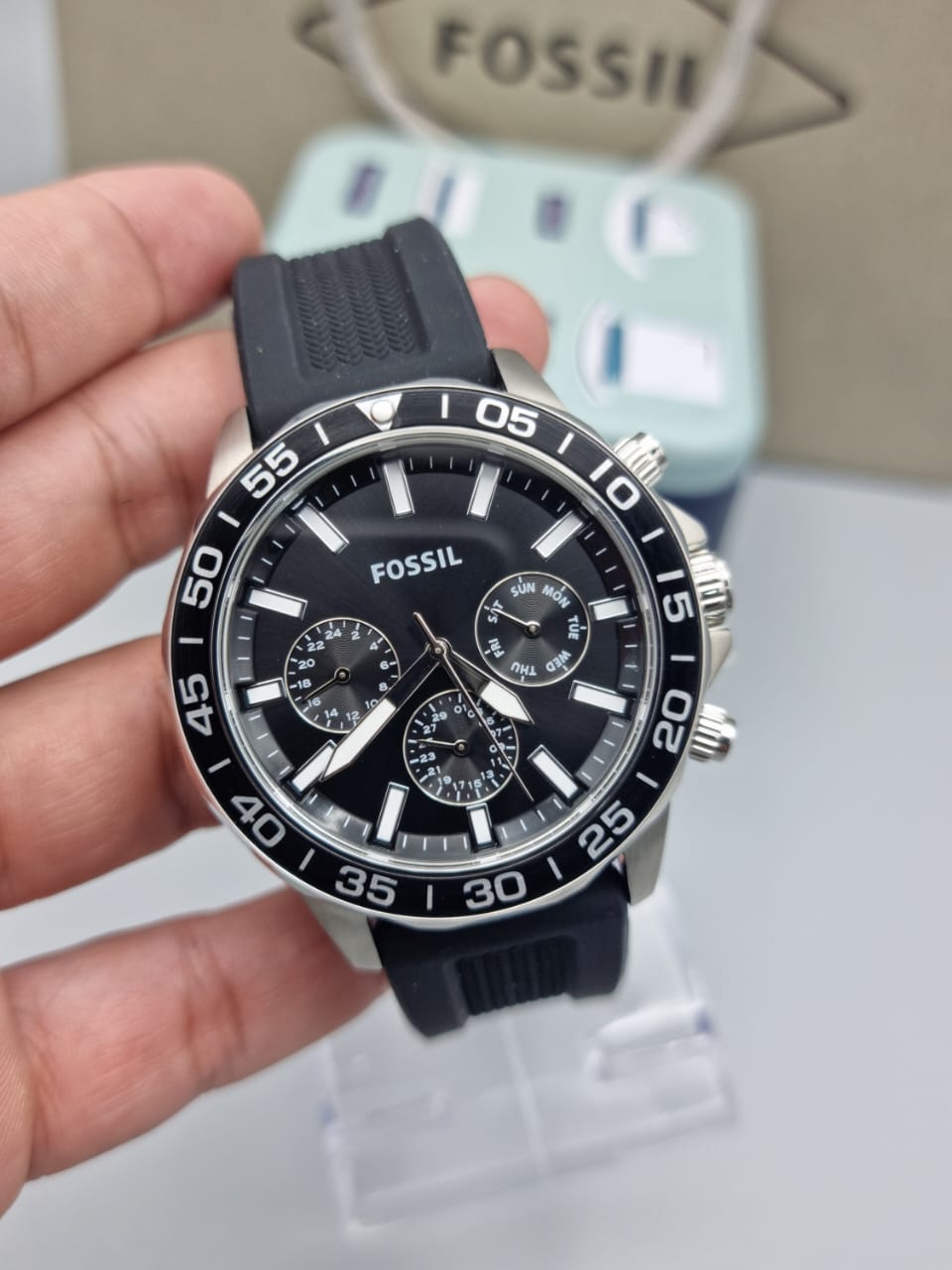  Shop Authentic Fossil Bannon Multifunction Black Dial Black Silicone Strap Watch for Men - BQ2494 - Luxxuri