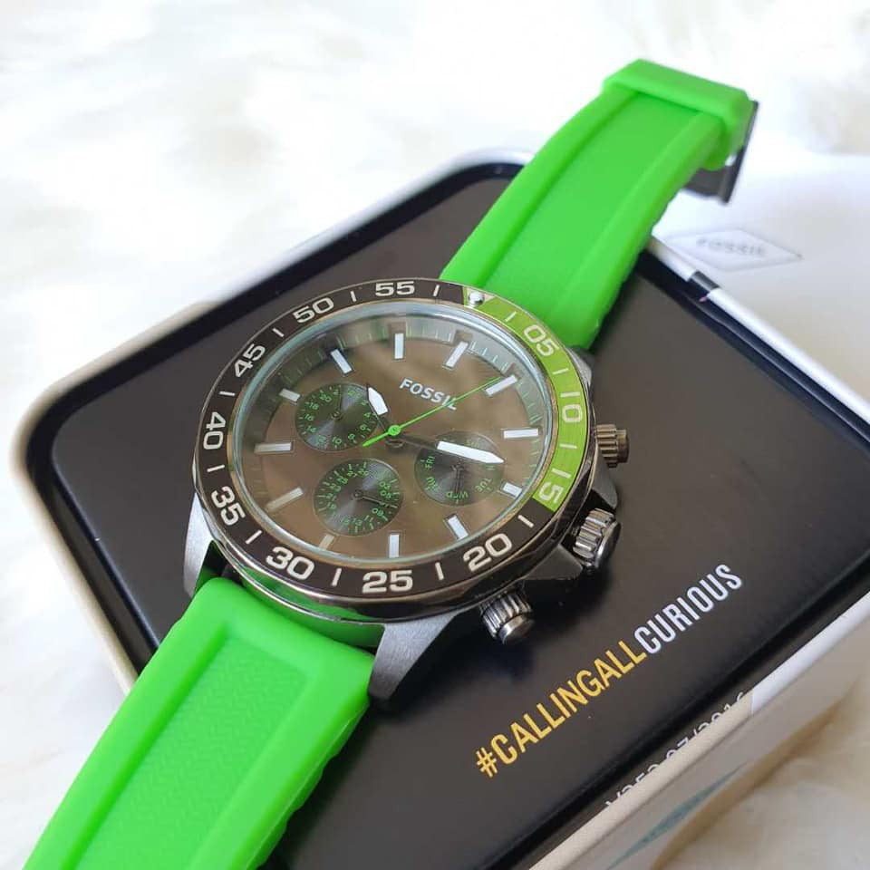  Shop Authentic Fossil Bannon Chronograph Grey Dial Green Silicone Strap Watch for Men - BQ2501 - Luxxuri