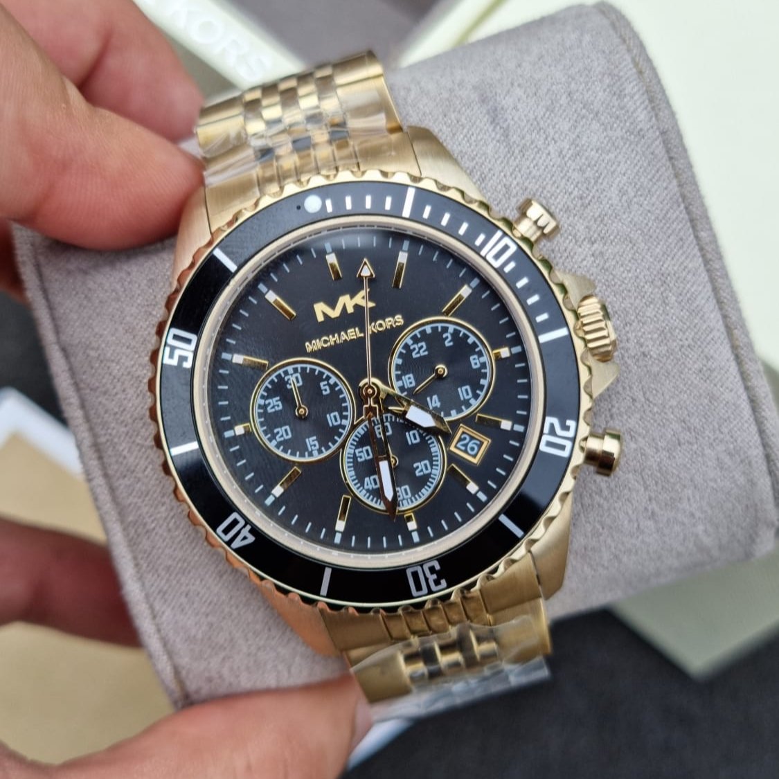  Shop Authentic Michael Kors Bayville Chronograph Black Dial Gold Steel Strap Watch For Men - MK8726 - Luxxuri