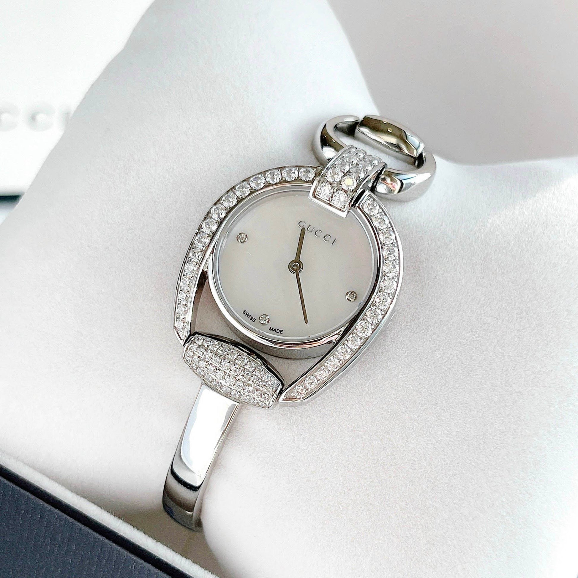  Shop Authentic Gucci Horsebit Collection Diamonds Mother of Pearl Dial Silver Steel Strap Watch For Women - YA139505 - Luxxuri