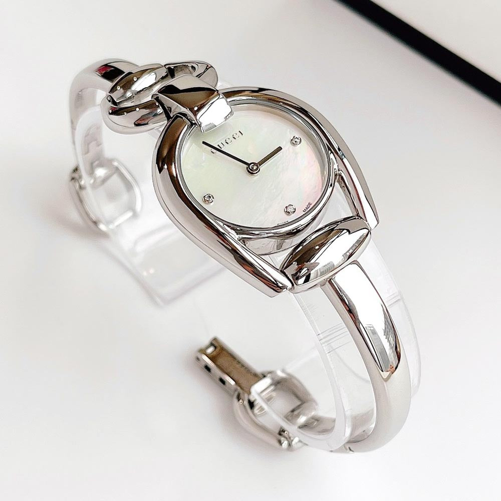  Shop Authentic Gucci Horsebit Collection Diamonds Mother of Pearl Dial Silver Steel Strap Watch For Women - YA139506 - Luxxuri