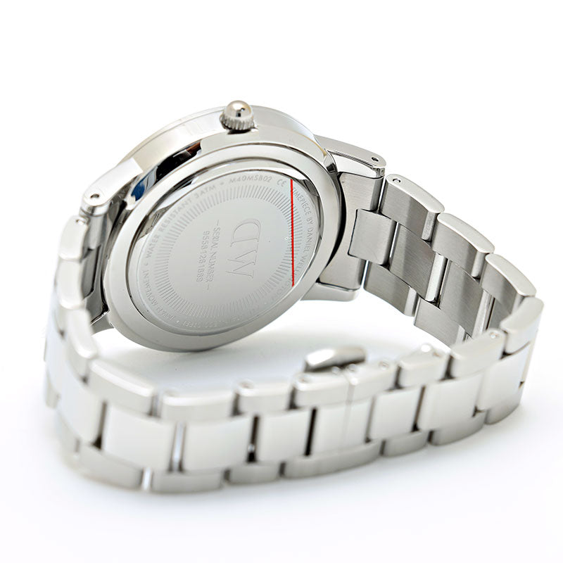  Shop Authentic Daniel Wellington Iconic Link Black Dial Silver Steel Strap Watch For Women - DW00100342 - Luxxuri
