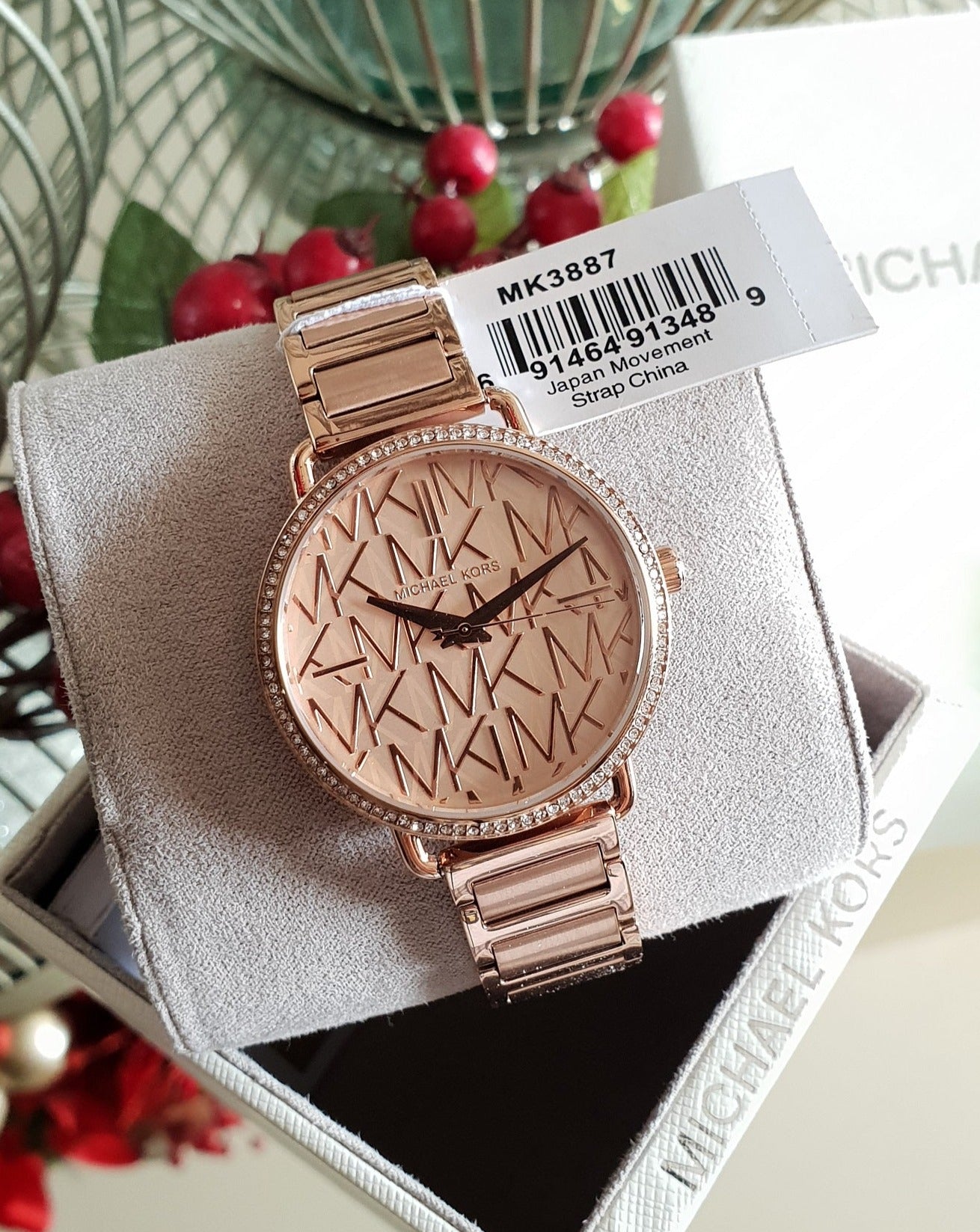  Shop Authentic Michael Kors Portia Quartz Silver Dial Rose Gold Steel Strap Watch For Women - MK3887 - Luxxuri