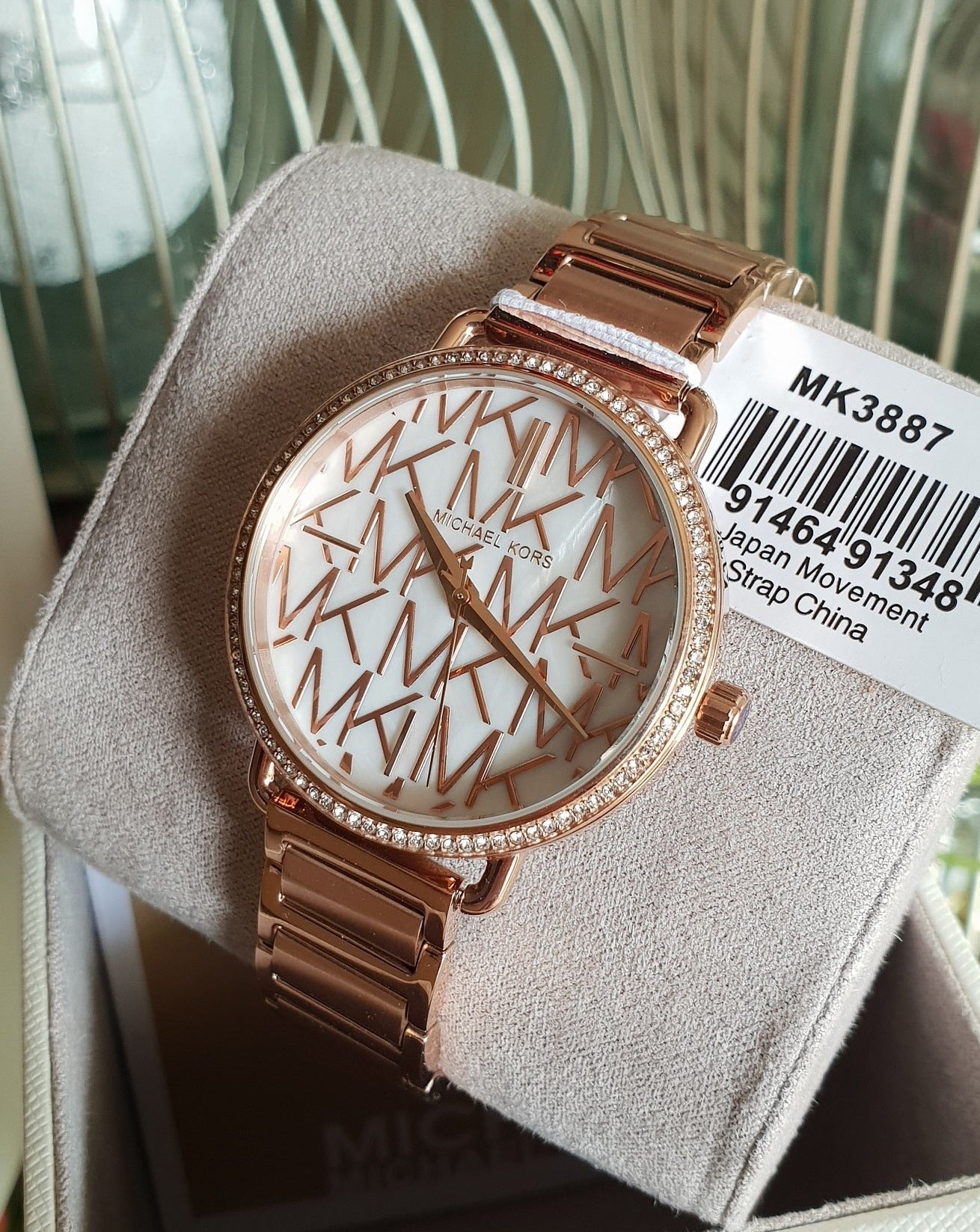  Shop Authentic Michael Kors Portia Quartz Silver Dial Rose Gold Steel Strap Watch For Women - MK3887 - Luxxuri