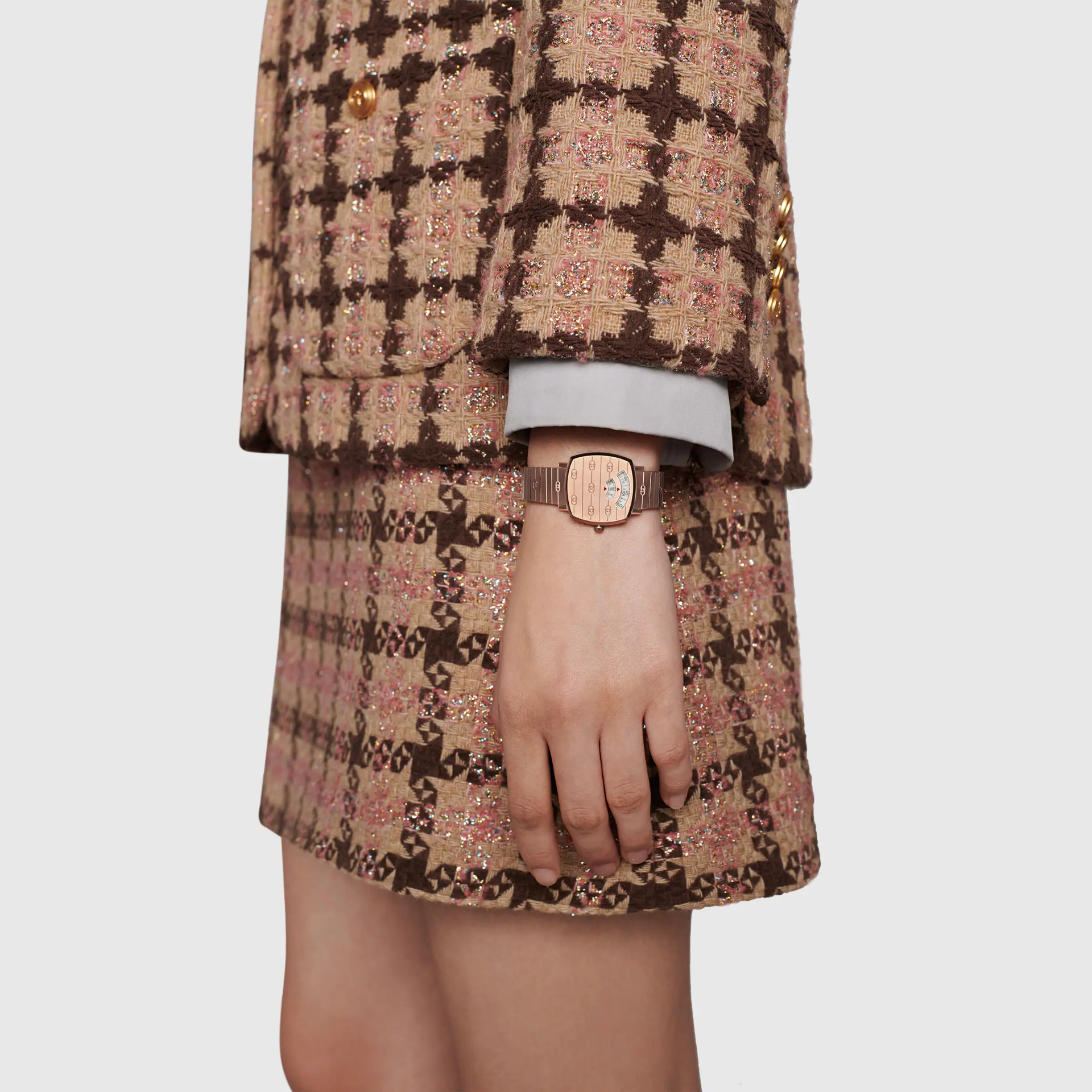  Shop Authentic Gucci Grip Quartz Rose Gold Dial Rose Gold Steel Strap Watch For Women - YA157505 - Luxxuri