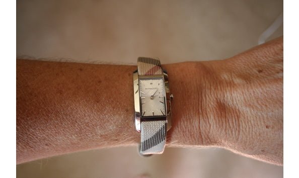  Shop Authentic Burberry The Pioneer Grey Dial Leather Strap Watch for Women - BU9504 - Luxxuri