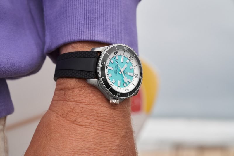  Shop Authentic Breitling Superocean Automatic 44 Turquoise Dial Black Rubber Strap Watch for Men - A17376211L2S1 - Luxxuri