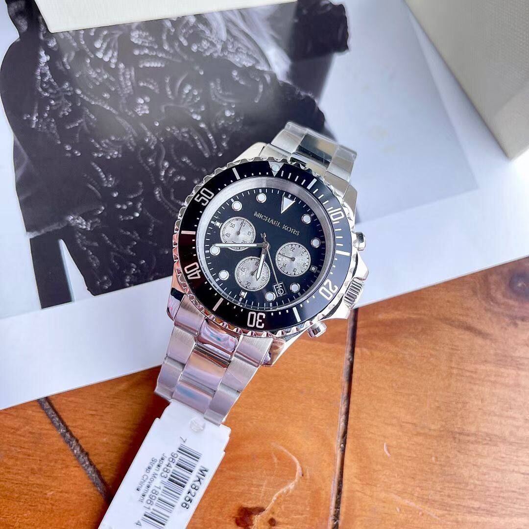  Shop Authentic Michael Kors Everest Chronograph Black Dial Silver Steel Strap Watch For Men - MK8256 - Luxxuri