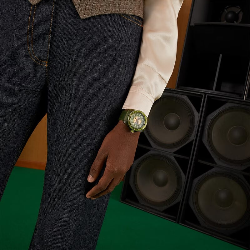  Shop Authentic Gucci Dive Automatic Green Dial Green Rubber Strap Unisex Watch - YA136345 - Luxxuri