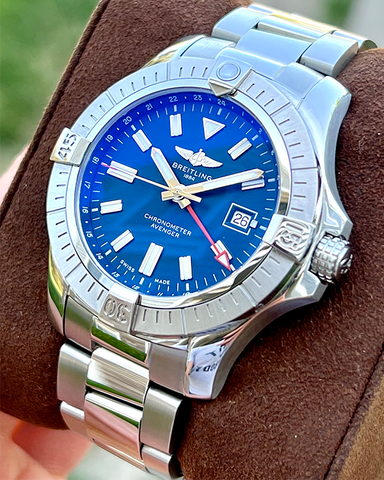  Shop Authentic Breitling Avenger Automatic GMT 45 Blue Dial Silver Steel Strap Watch for Men - A32395101C1A1 - Luxxuri