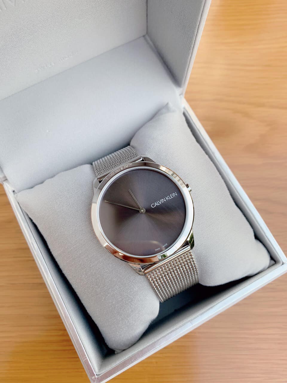  Shop Authentic Calvin Klein Minimal Grey Dial Silver Mesh Bracelet Watch for Men - K3M211Y3 - Luxxuri