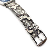  Shop Authentic Gucci Grip Vintage Silver Stainless Steel Quartz Unisex Watch 35mm - YA152401 - Luxxuri