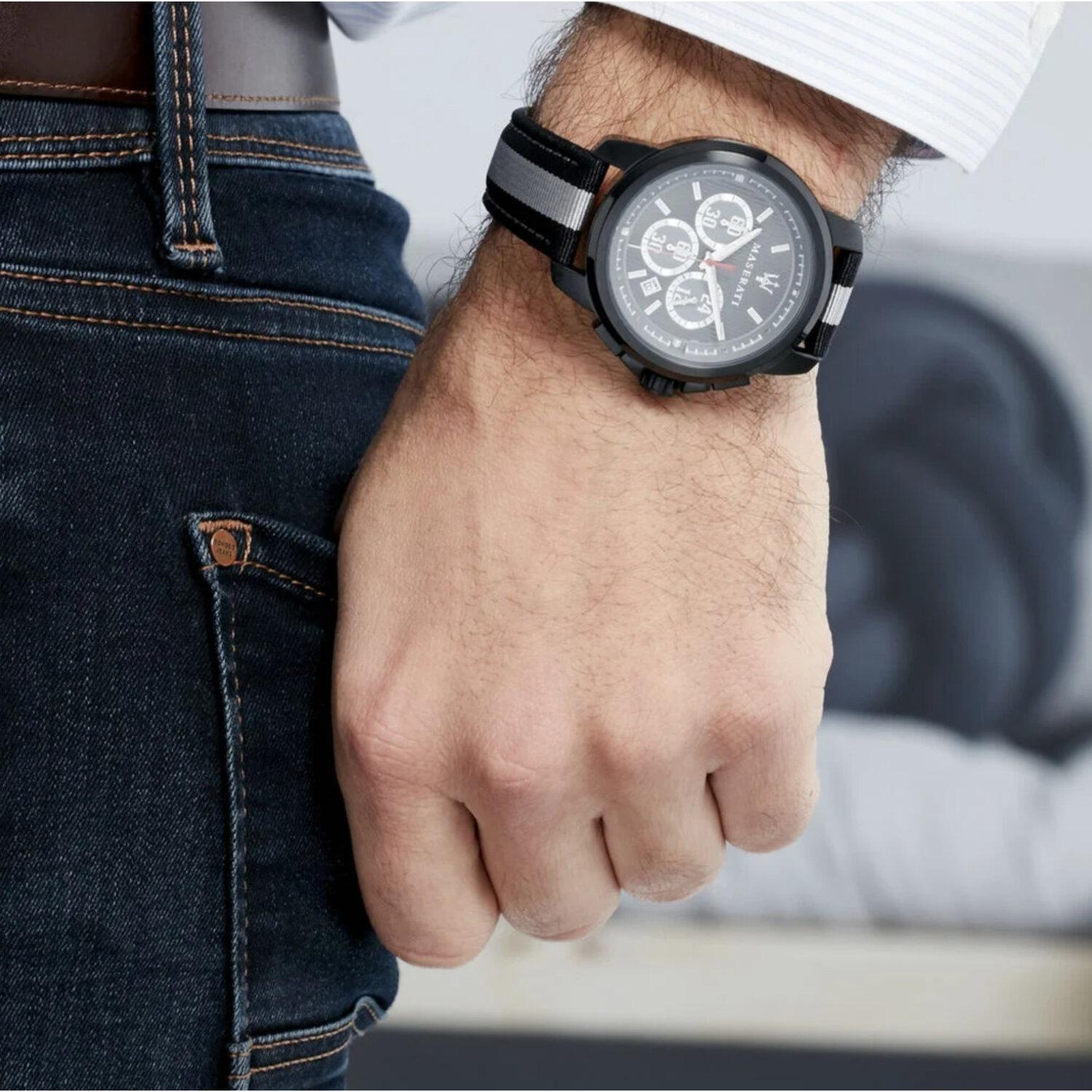  Shop Authentic Maserati Royale 44mm Black Dial Stainless Steel Fiber Strap Watch For Men - R8871637002 - Luxxuri