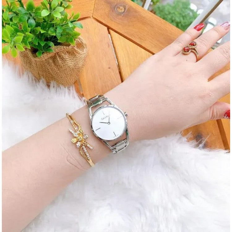  Shop Authentic Calvin Klein Dainty Silver Dial Silver Steel Strap Watch for Women - K7L23146 - Luxxuri