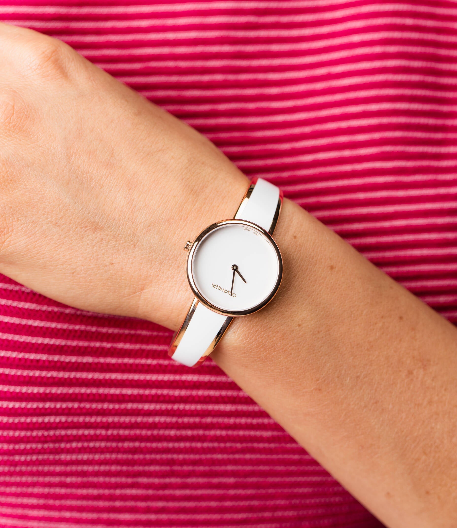  Shop Authentic Calvin Klein Seduce White Dial Two Tone Steel Strap Watch for Women - K4E2N116 - Luxxuri