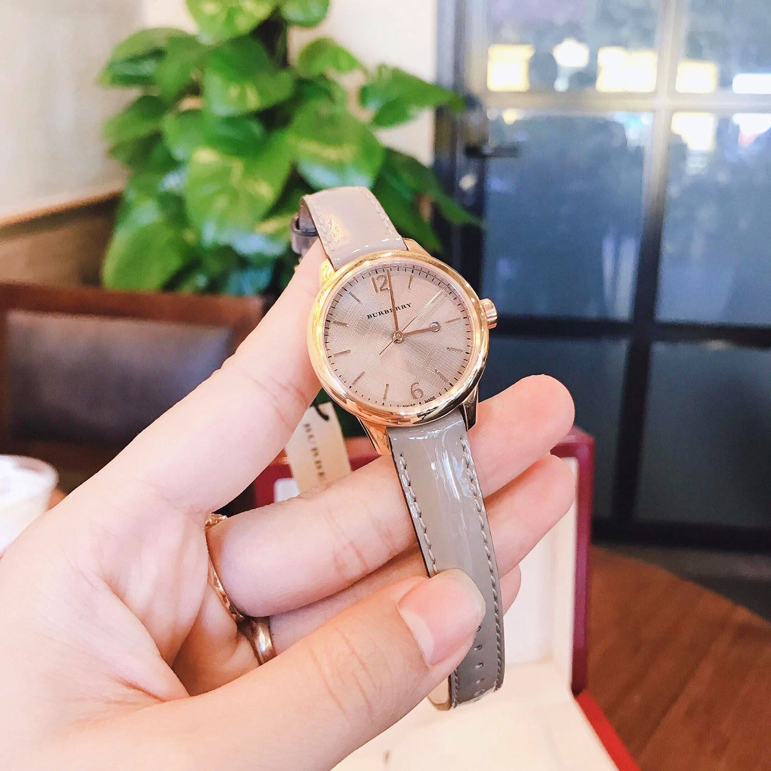  Shop Authentic Burberry The Classic Quartz Grey Dial Grey Leather Strap Watch For Women - BU10119 - Luxxuri