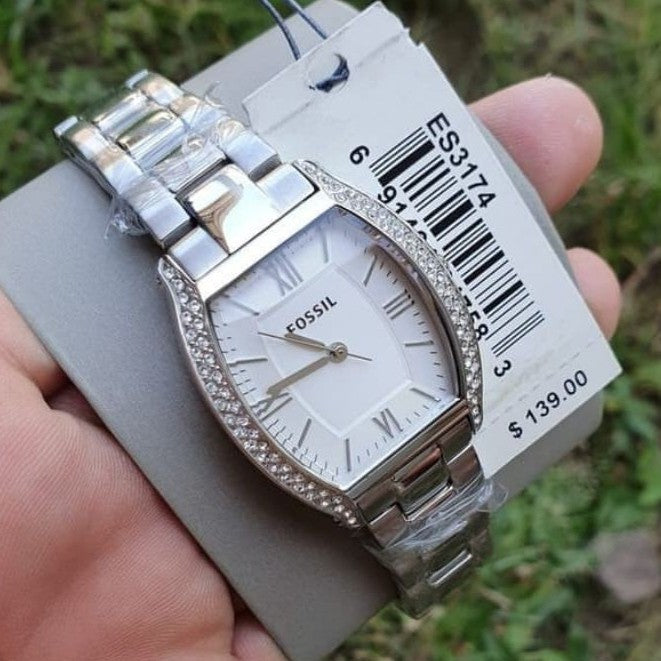  Shop Authentic Fossil Wallace Designer Silver Dial Silver Steel Strap Watch for Women - ES3057 - Luxxuri