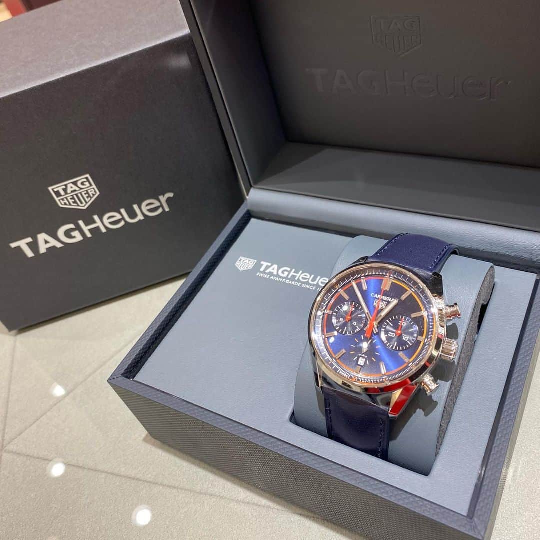  Shop Authentic Tag Heuer Carrera Chronograph Blue Dial Blue Leather Strap Watch for Men - CBN201D.FC6543 - Luxxuri