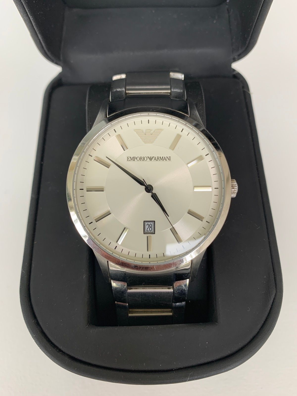  Shop Authentic Emporio Armani Classic Quartz White Dial Silver Steel Strap Watch For Men - AR2430 - Luxxuri