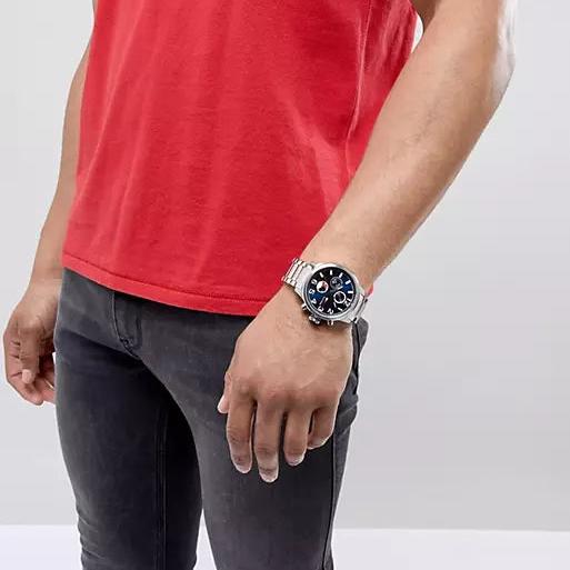  Shop Authentic Tommy Hilfiger Jackson Chronograph Blue Dial Silver Steel Strap Watch for Men - 1791242 - Luxxuri